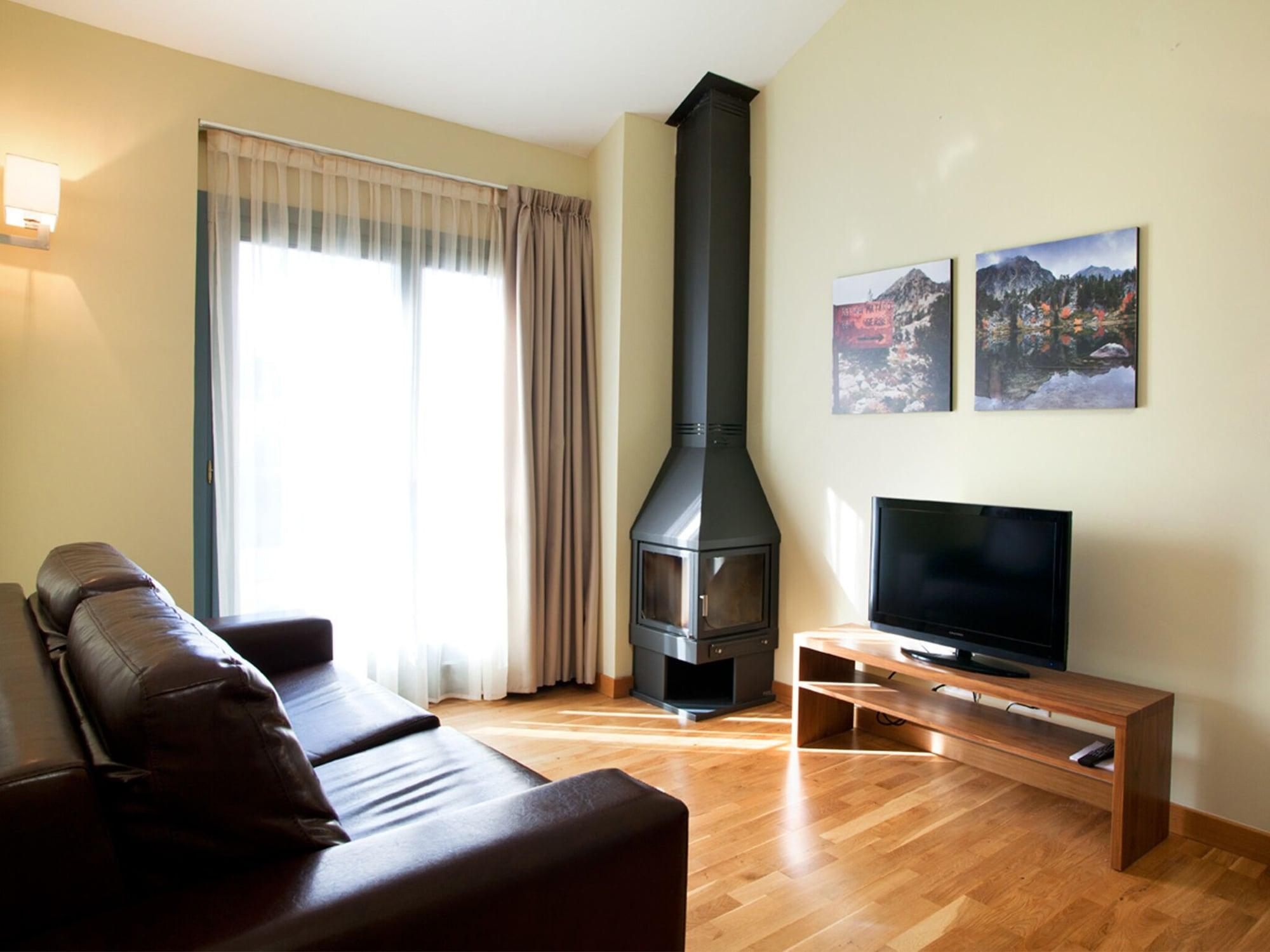 Appartements & Spa Cerdanya Bourg-Madame Ngoại thất bức ảnh